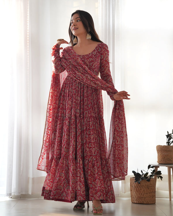 Vibrant Kalamkari Print Fox Georgette Anarkali Set – 8.25m Flair, Shawl-Style Dupatta