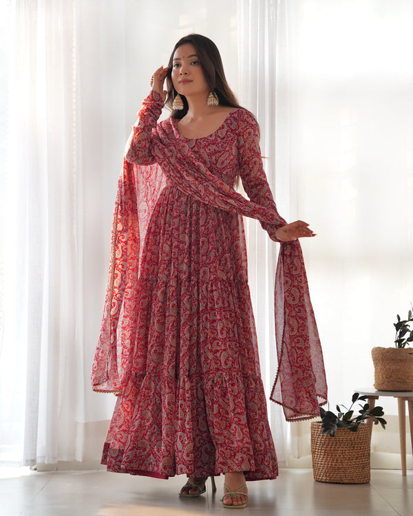 Vibrant Kalamkari Print Fox Georgette Anarkali Set – 8.25m Flair, Shawl-Style Dupatta