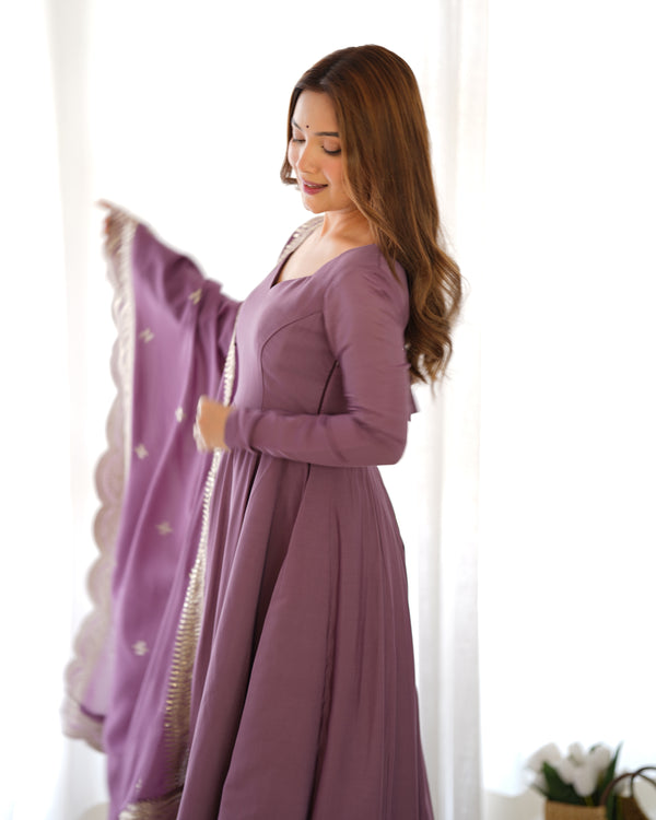 Premium Roman Silk Chanderi Anarkali Set – 16 Kali Design, Embroidered Dupatta & Pant