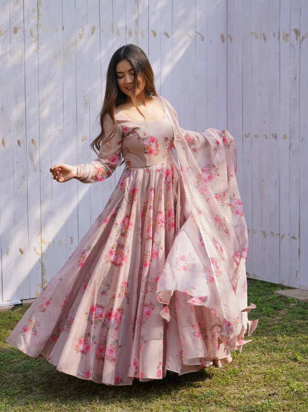 Elegant Dusty Hue Tabby Organza Silk Anarkali Set – Fully Stitched with Dupatta & Belt