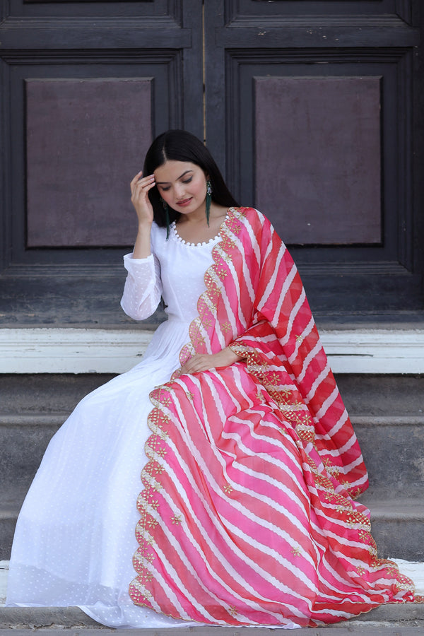 Premium White Georgette Butti Gown with Kalamkari & Leheriya Organza Dupatta