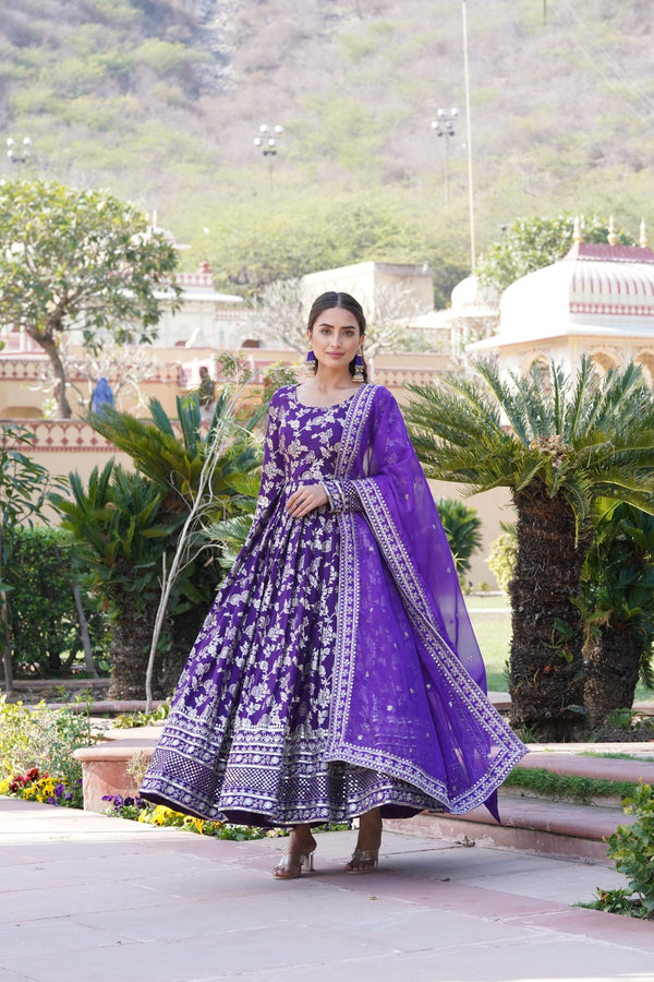 Viscose Dyable Jacquard Gown with Russian Silk Dupatta